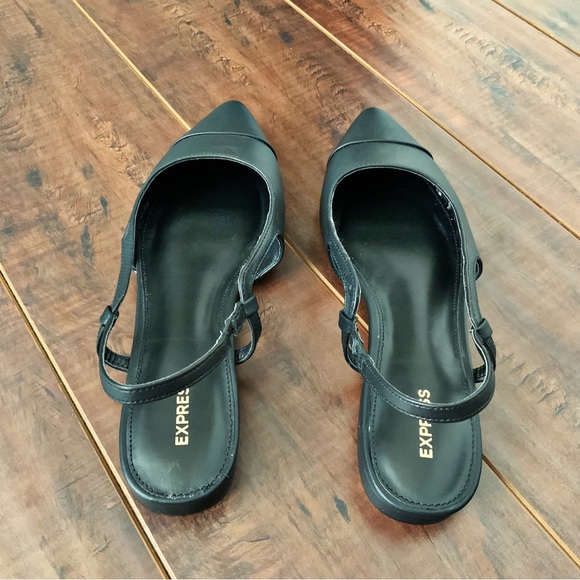 Black Cap Toe Ballet Slingback Flats with Pointed Toe - Picture 9 of 11